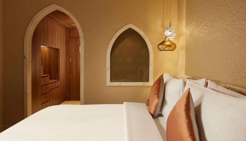 Sheraton Makkah Jabal Al Kaaba Hotel Mekka Exterior foto A bedroom at the hotel